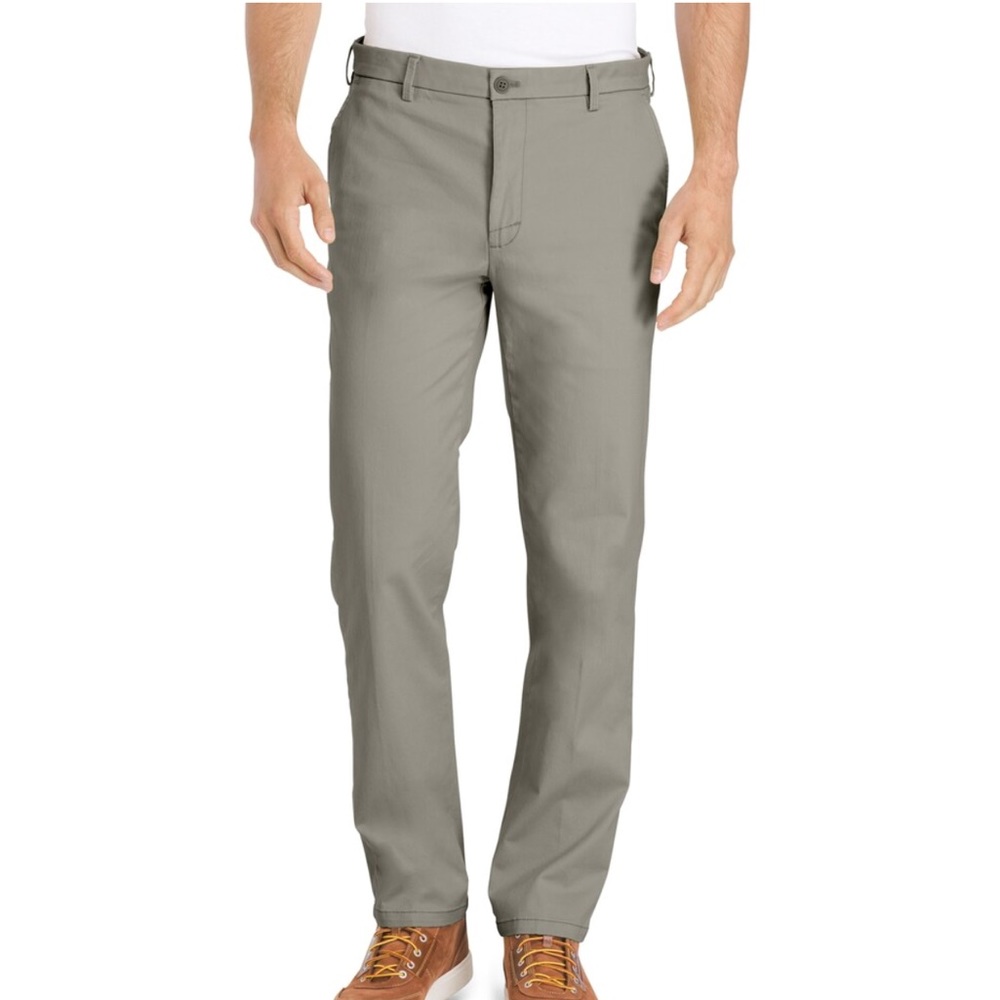 IZOD Saltwater stretch chino- straight leg